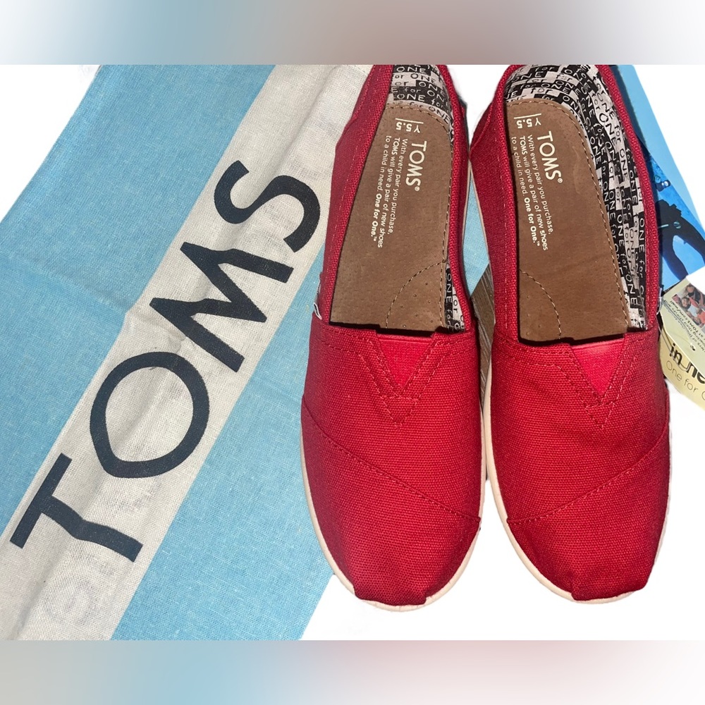 New Red Toms